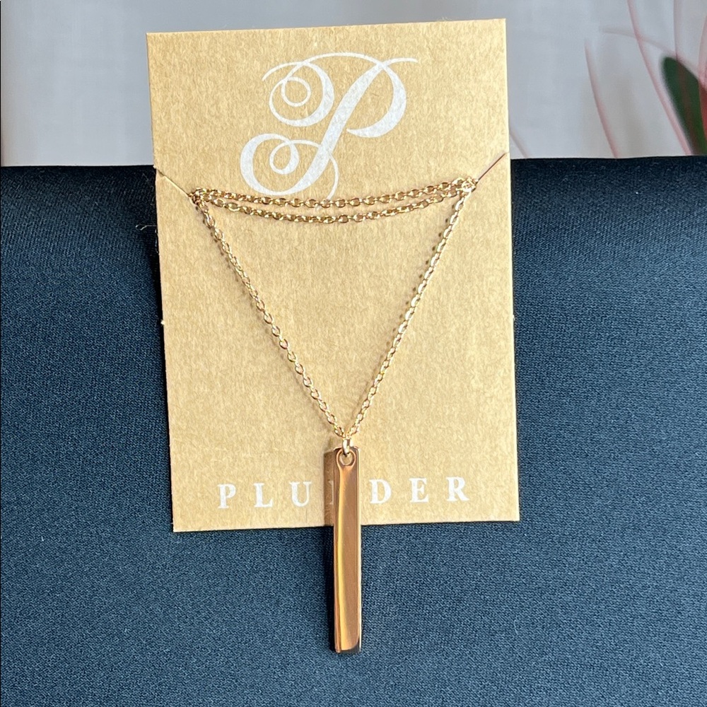 PLUNDER 18” Rose Gold bar necklace New